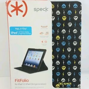 speck FitFolio iPad Case with Blue & Yellow Skull Lightning Print on Black